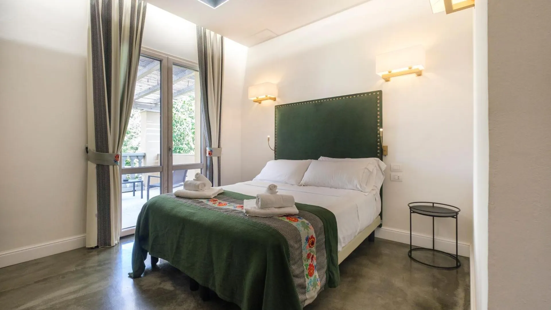 Bed & Breakfast Kemani Villa Sara Olbia